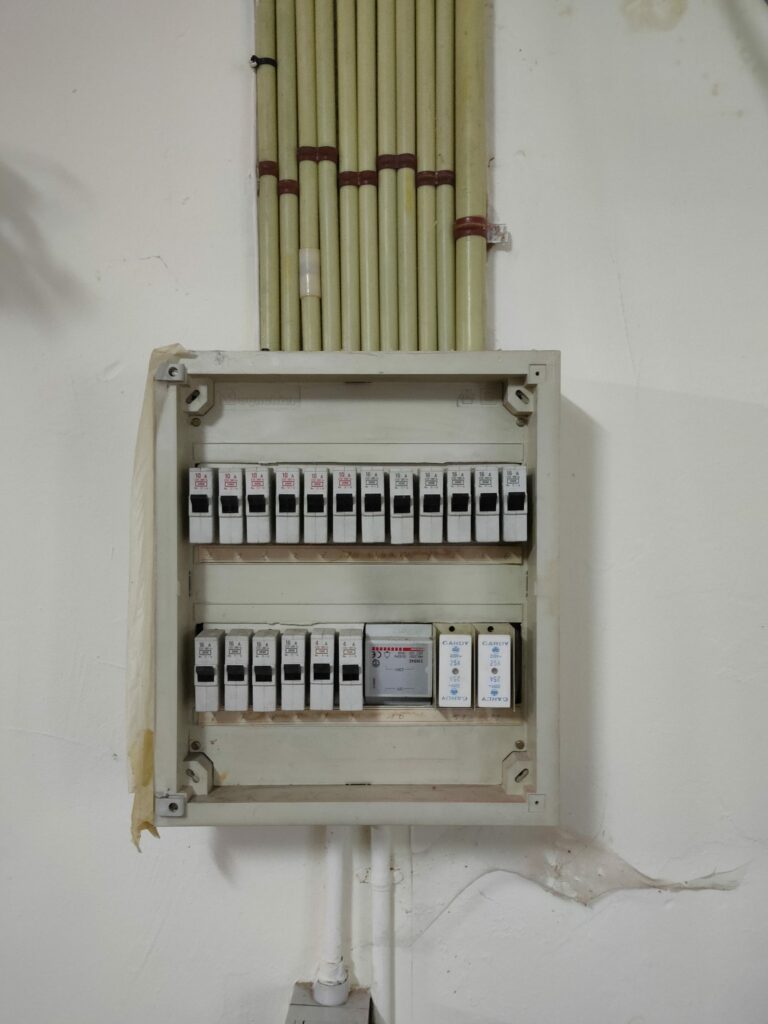 Ancien tableau électrique